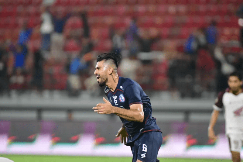 Taklukkan PSM 3-2, Arema FC Jauhi Zona&nbsp;Degradasi