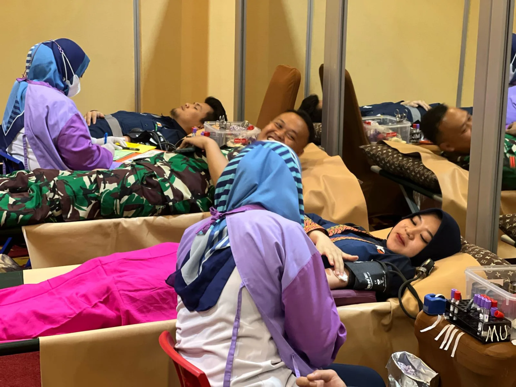 Antusias Tinggi, Donor Darah Ascent Premiere Tembus 100&nbsp;Kantong