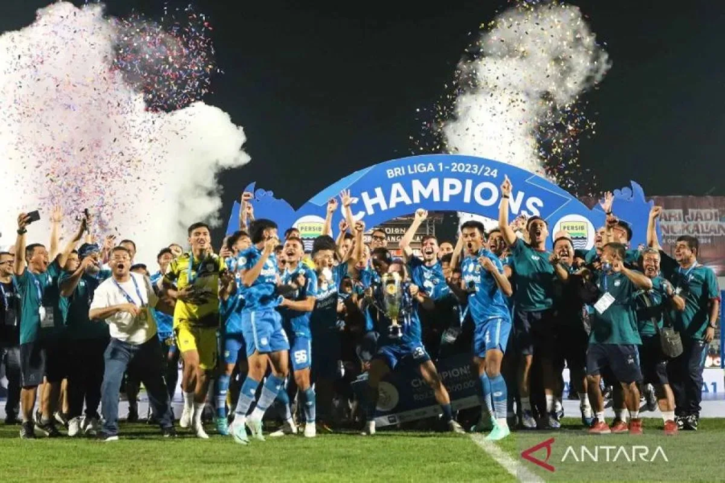 Akhiri Penantian 10 Tahun, Persib Juara Liga Usai Tekuk Madura United&nbsp;3-1
