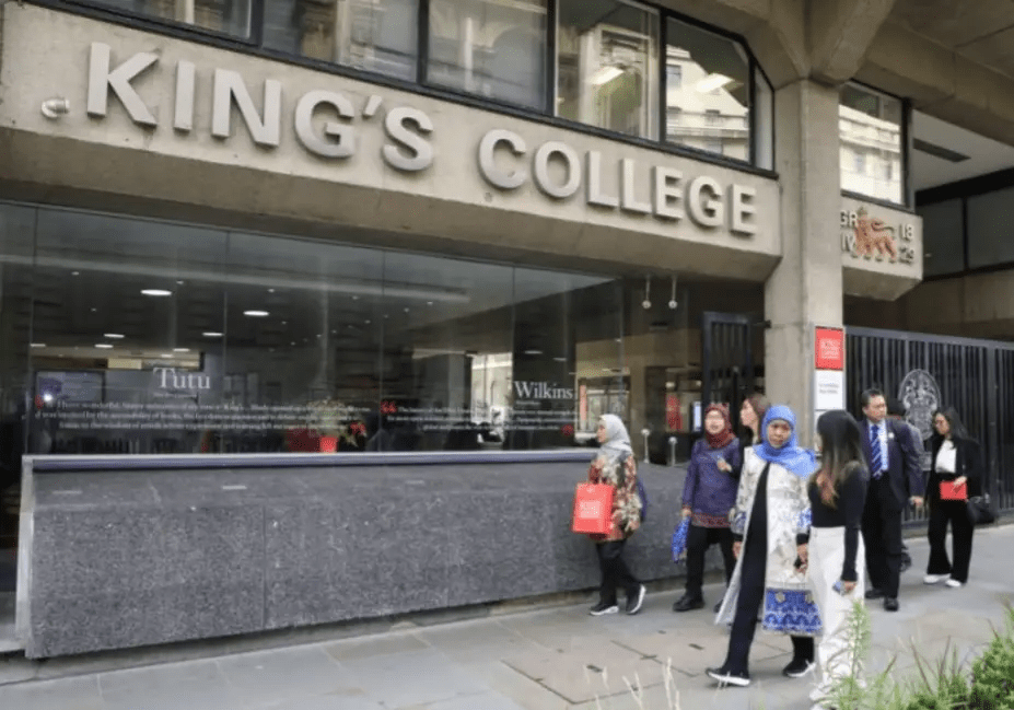 September 2024, King’s College London di KEK Singhasari Beroperasi