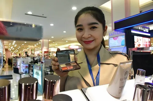 Wonderwear Eye-Posh Color Palette Pruduk Baru Ultima II