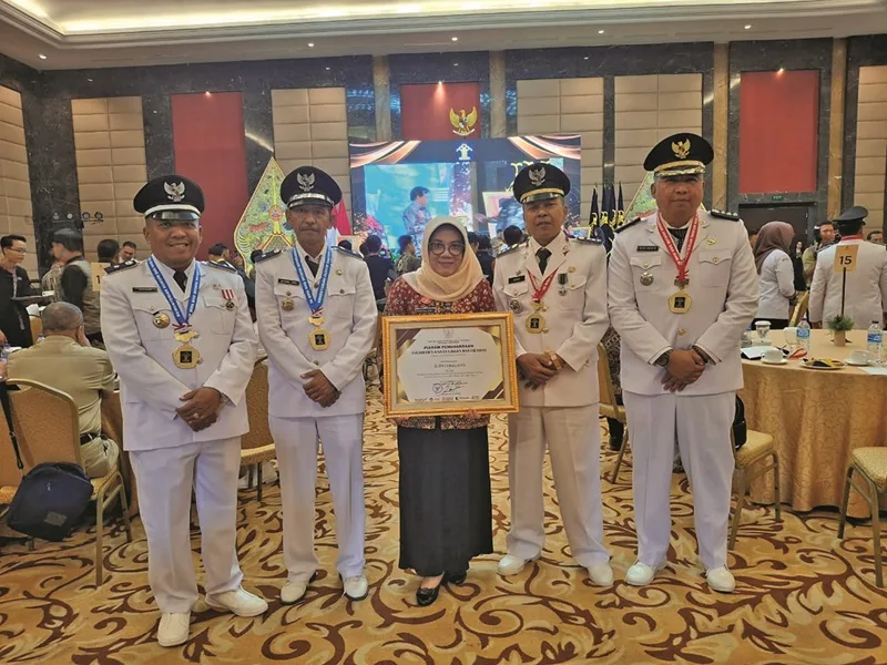 Sanusi Sukses Bina Desa Sadar Hukum